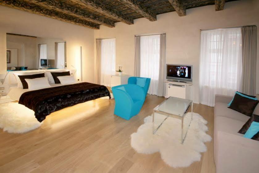 Three Storks Hotel Prague Luaran gambar A room designed by the students